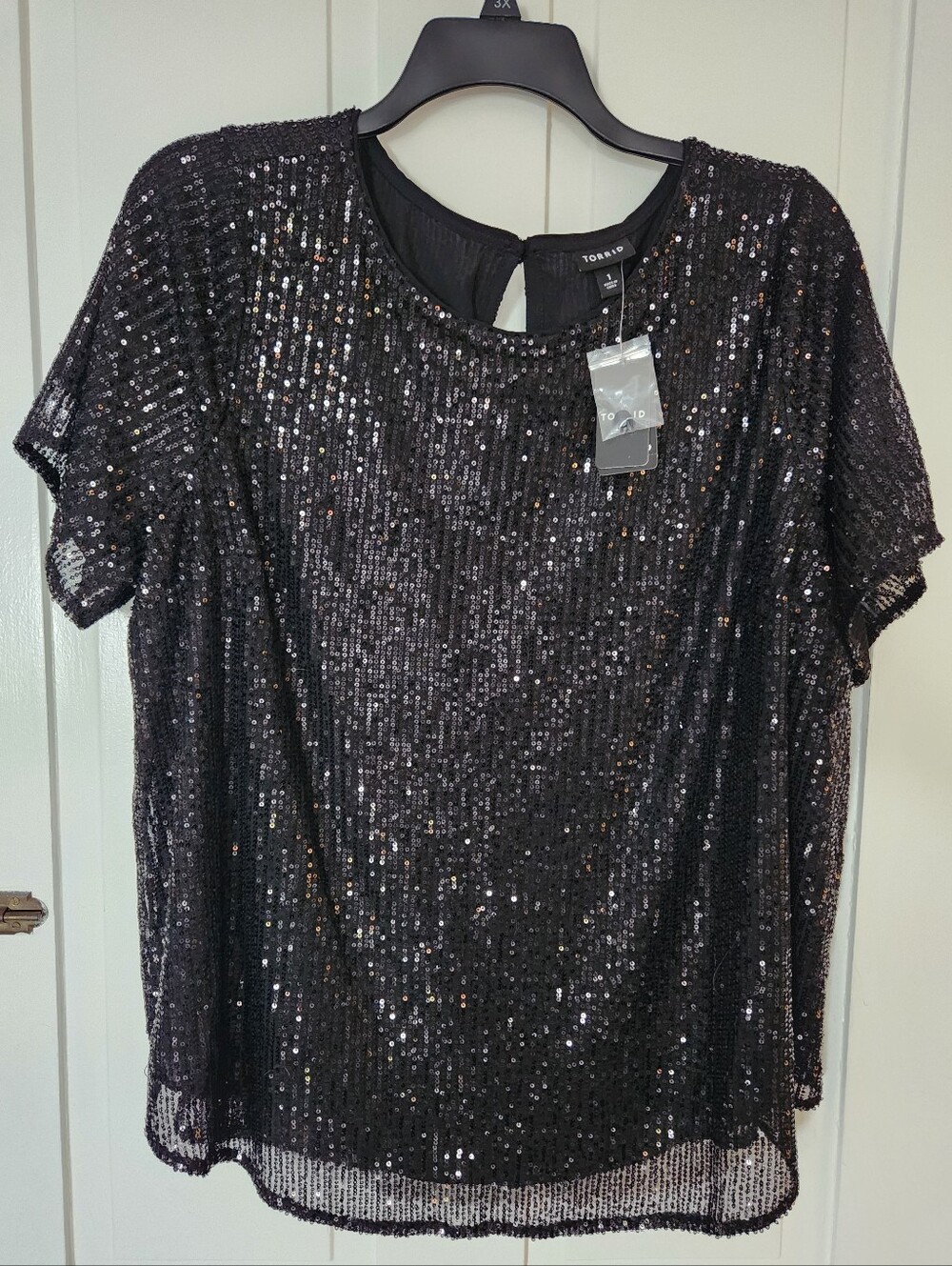 Torrid Abbey Short Sleeve Sequin Top Black - Size 1, 1X, 14-16 BNWT